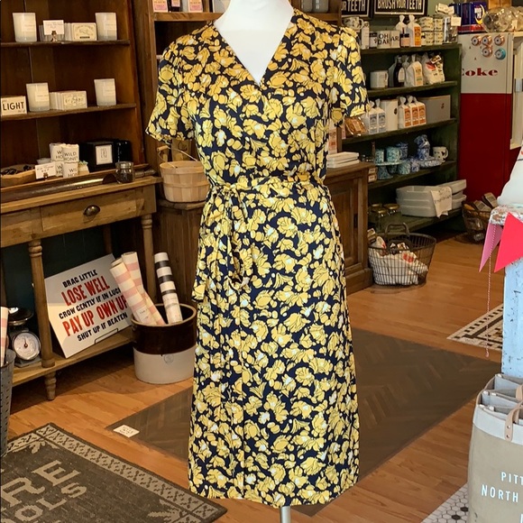 Banana Republic Silk Wrap Dress - Picture 1 of 2